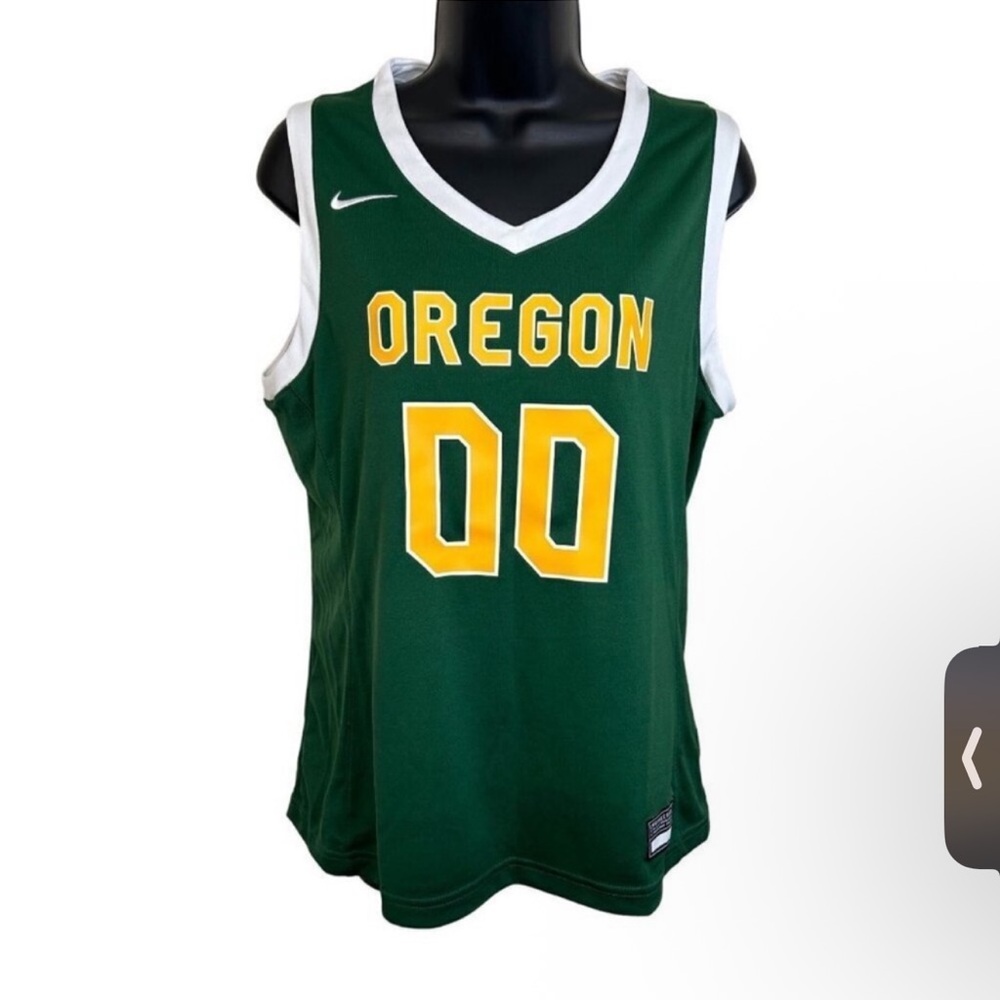 Nike Team Dri-Fit Engineered Oregon Women's Size Medium Basketball Sample Jersey
